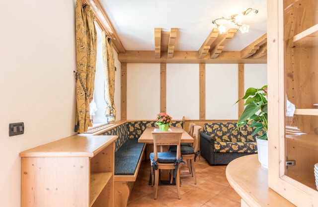 Apartamento rural "Maso Margherita - Tablà" con balcón, jardín y Wi-Fi