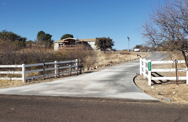 Rural Camp Verde home on acreage! Near Sedona! Explore the Verde Valley!