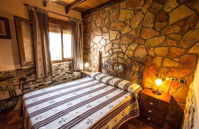 Aloj. rural Barrio Alto 2 personas spa y piscina