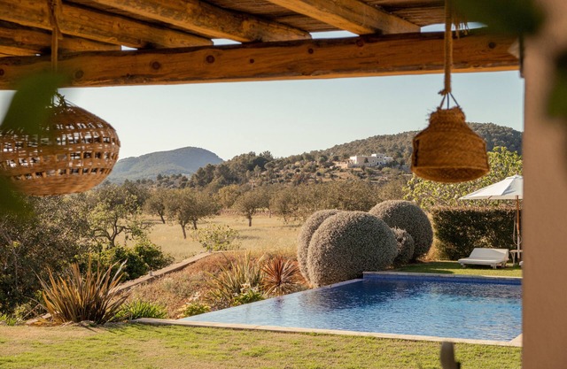 Rural villa, Santa Gertrudis