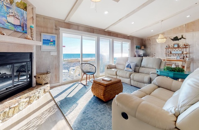 Rustic Beachfront Home w/Spacious Deck, Central A/C, Free WiFi, Great Views