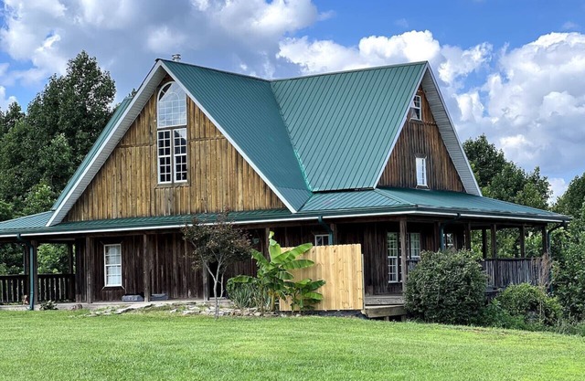 Rustic Cabin Retreat!