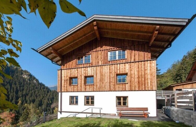 Granja Rústica en Tirol con Vistas