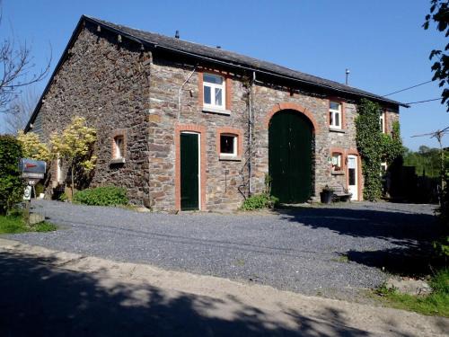 Rustic Farm Stay in Rogery
