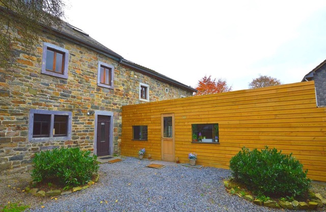 Casa rural rústica con piscina