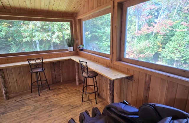 Rustic Hideaway