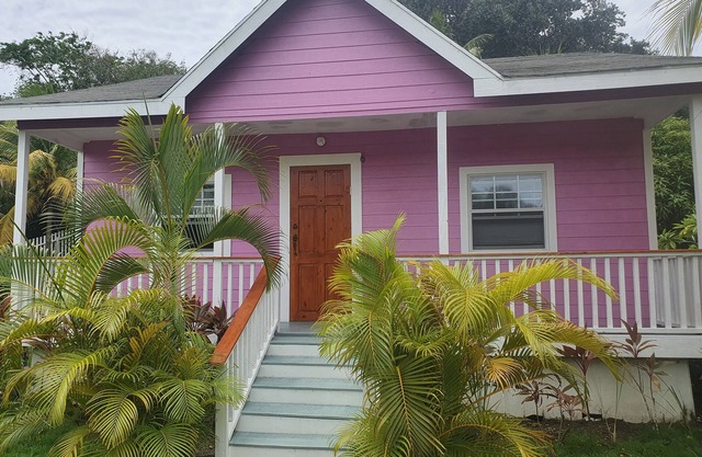 Roatan Sweecret Retreat