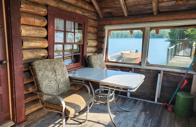 Rustic Log Cabin #8 on Crow Lake at Bull Moose Lodge. Family and pet friendly