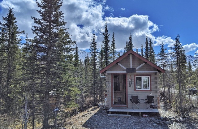 Rustic Moose Cabin Getaway