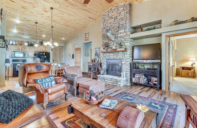 Rustic Retreat w/ Spacious Deck in Show Low!
