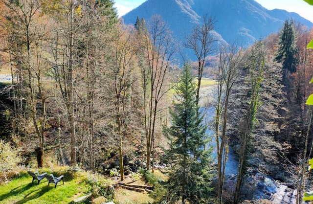 Ancient secluded Riverside Mill. Ponte Della Valle