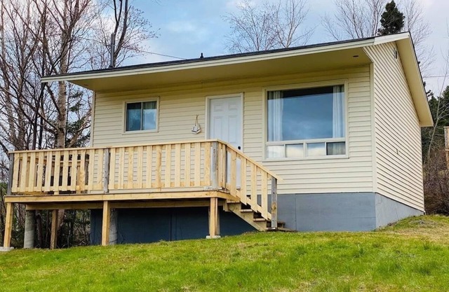 Rustic Wave Cottages-Cabin #1