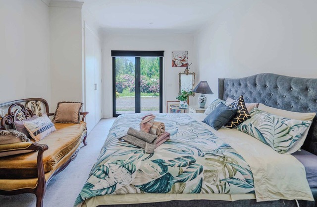Rustic Winery Villa | King Bed Room1 with En-Suite