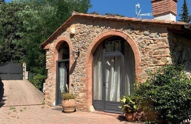 Rustikale Villa mit Privat Pool in Buti, Toscana. Haustierfreundlich