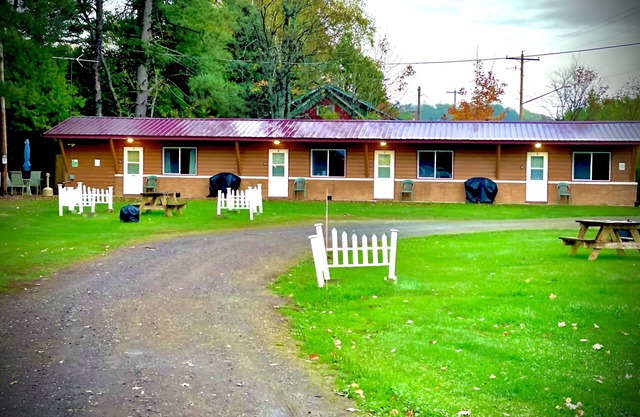 Ruth Lake Resort Motel Room # 6