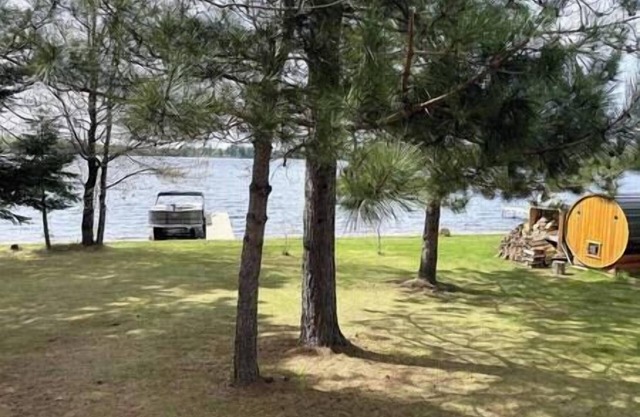 Ruth Lake Resort Cabin #9