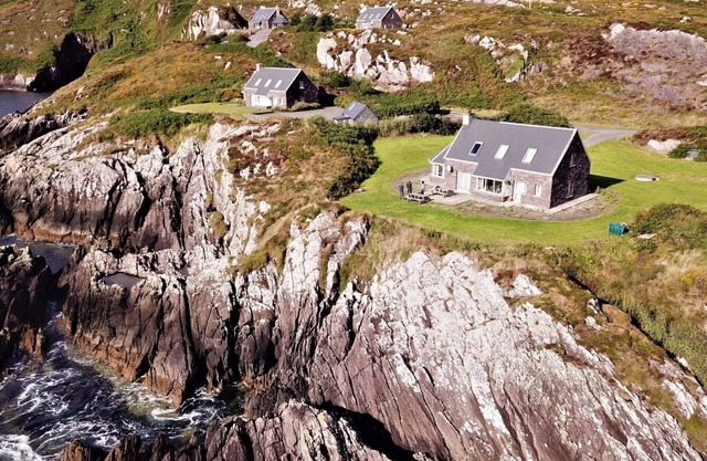 Ryan's Seaside Escape - Entire House on the Ocean