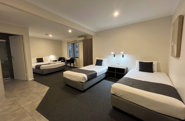 Ryley Motor Inn