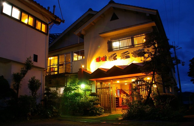 Ryokan Sakamotoya