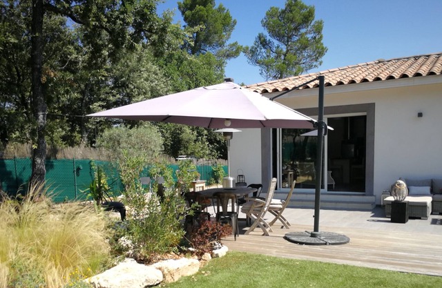 pequeña casa contemporánea llena de encanto