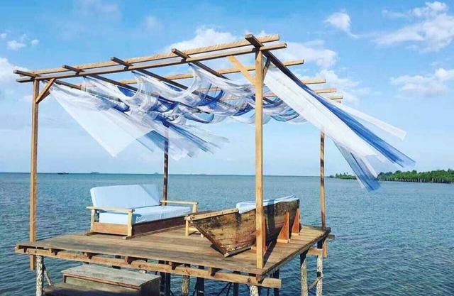 S Hotel & Resort