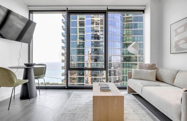 S Loop Studio w Pool Gym Spa nr Grant Park CHI-739