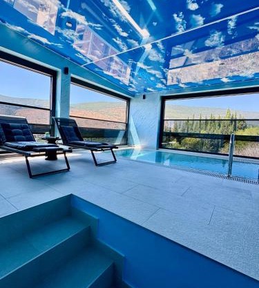 S-Penthouse