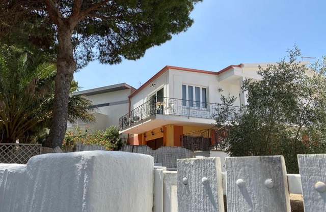 Sabrina Apartments