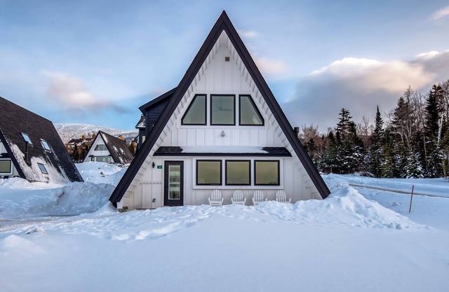 Saddleback - Parmachenee A-Frame #1 - SkiFrame