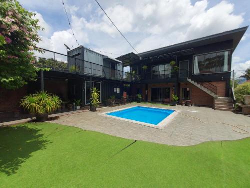 Safar House & Cabin (Muslim)