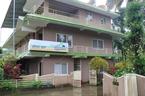 Safari Inn