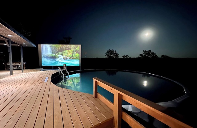 Safari Splash Ranch House w/ pool, hot tub, game room, slide & more