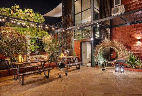 SaffronStays Calvin - 3 Bedroom Pool Villa In Lonavala