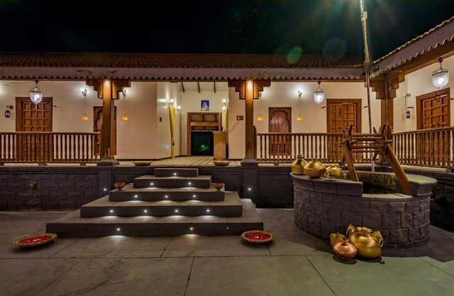 SaffronStays Heritage Waada, Nashik