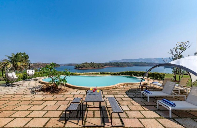 SaffronStays Moira, Kamshet