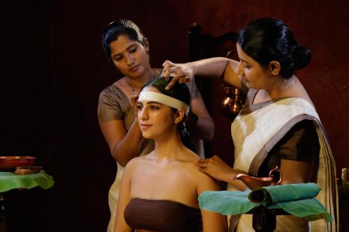 Sahachara Ayurveda Yoga Ecoliving