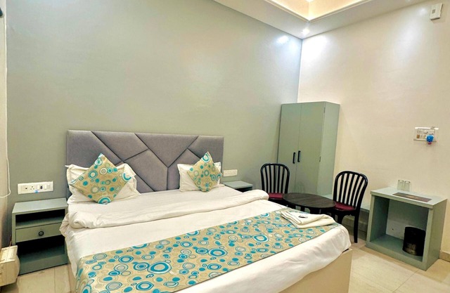 Sahani Hotel