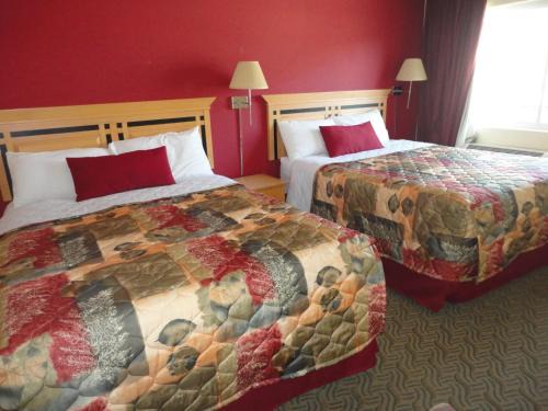 Sahara Courtyard Inn Penticton