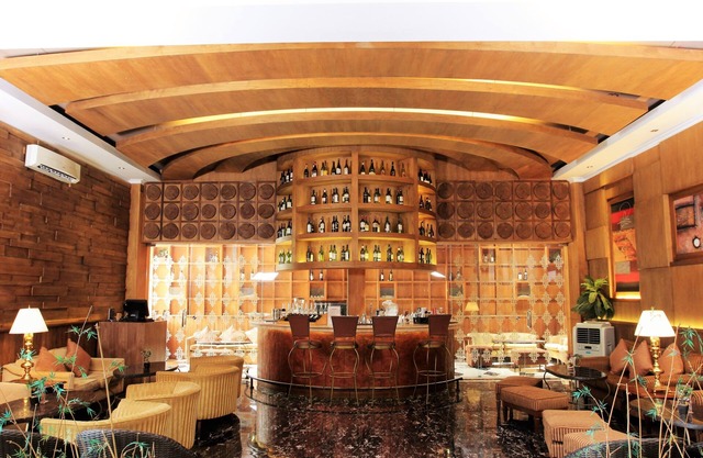 Sahati Hotel