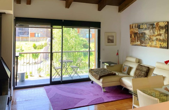SAILLAGOUSE V - Two Bedroom Apartment, Sleeps 5