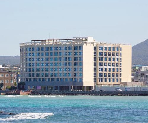 Saint Beach Hotel