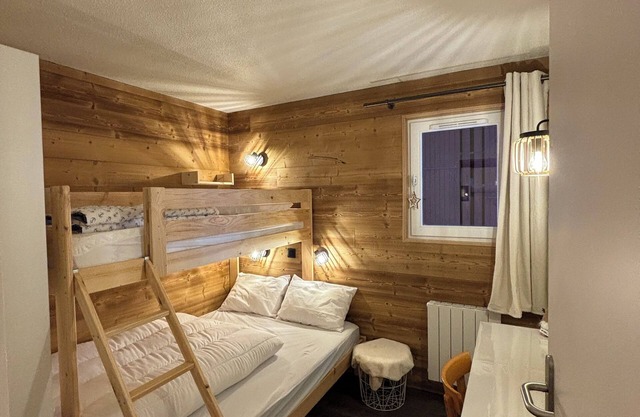 SAINT FRANCOIS LONGCHAMP Renovated 5/7-person apartment in the heart of the mountains