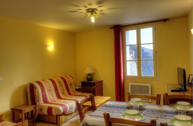 Saint-Roch - PEILLE - Gîte