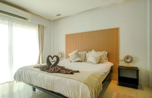 Sala Loft - King Bed - Heart of Thong Sala - 4K SmartTV