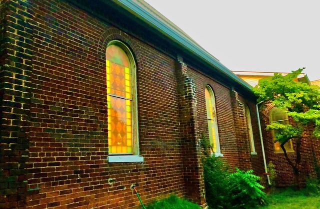 Stained Glass - King Bed - Piano - Fireplaces - Hiking, Douthat Park, Waterfalls