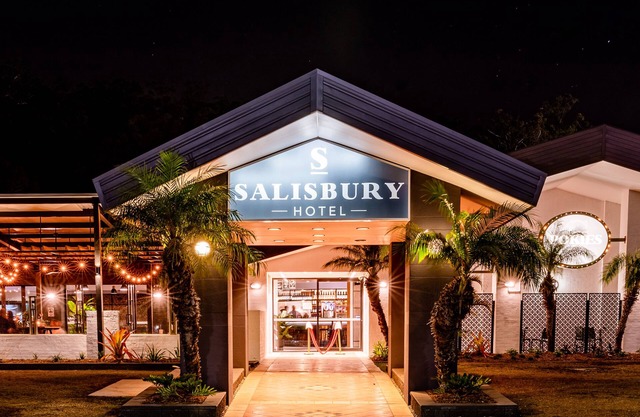 Salisbury Hotel