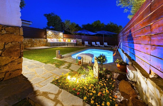 Salonikiou Beach Residencias de lujo PERLA