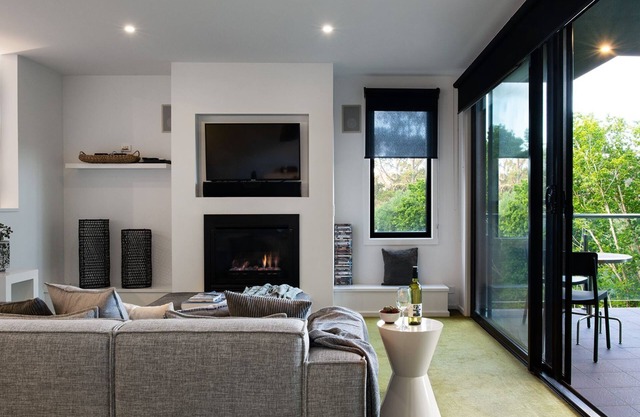 Saltus One- luxury panoramic retreat