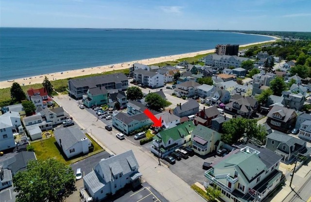 Disponible del 24 al 31 de agosto, ahora con descuento, un nivel, 3 camas, vista al mar.