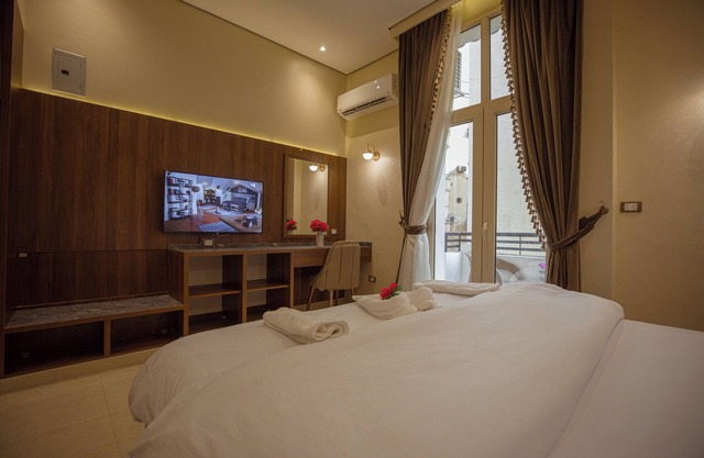 Sama hotel